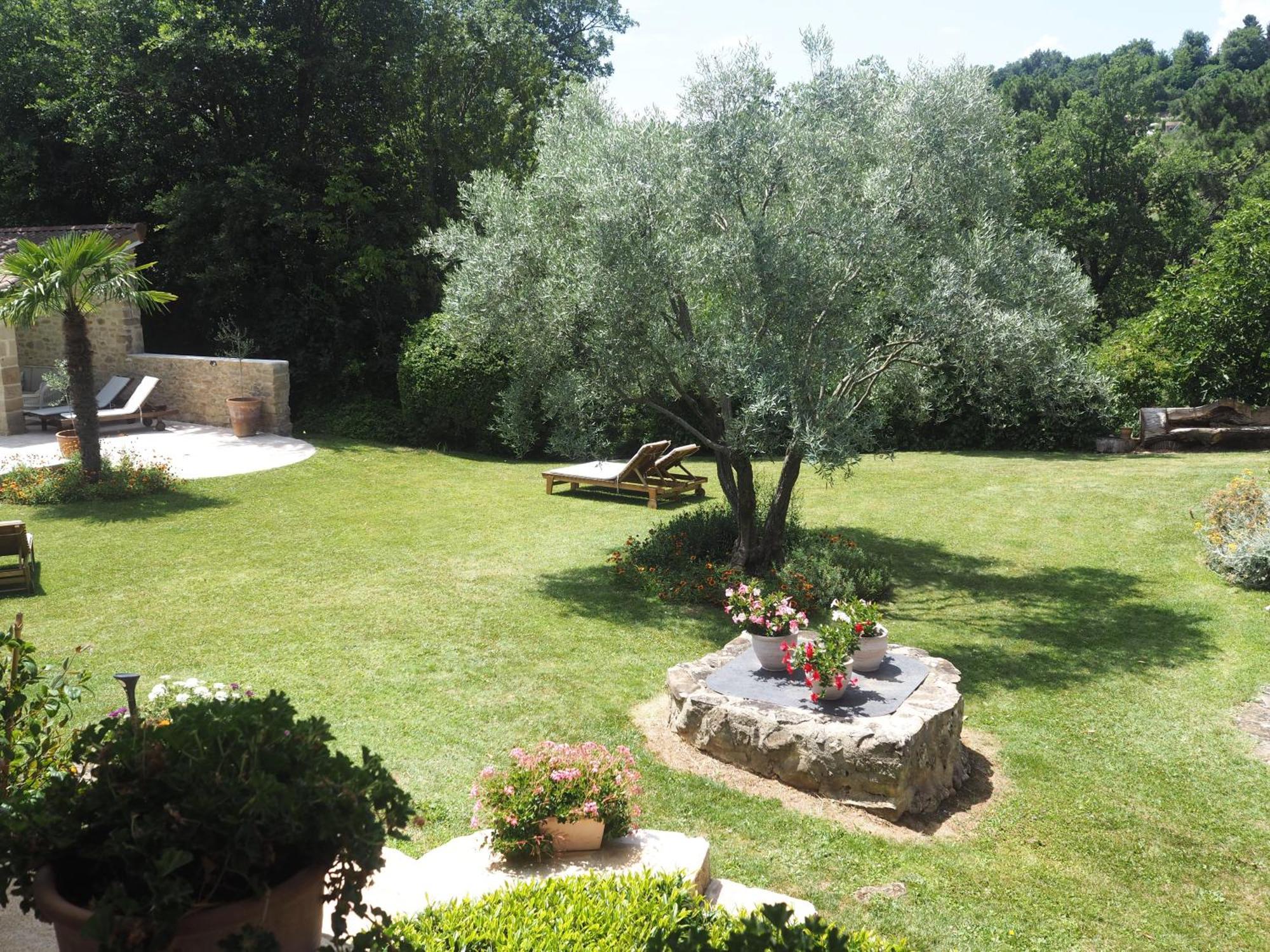 לינה וארוחת בוקר L'Ermitage De Saint-Bardoux מראה חיצוני תמונה